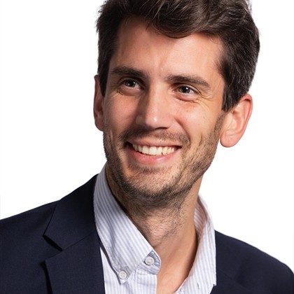 Damien de Longevialle Achats Peersgroup